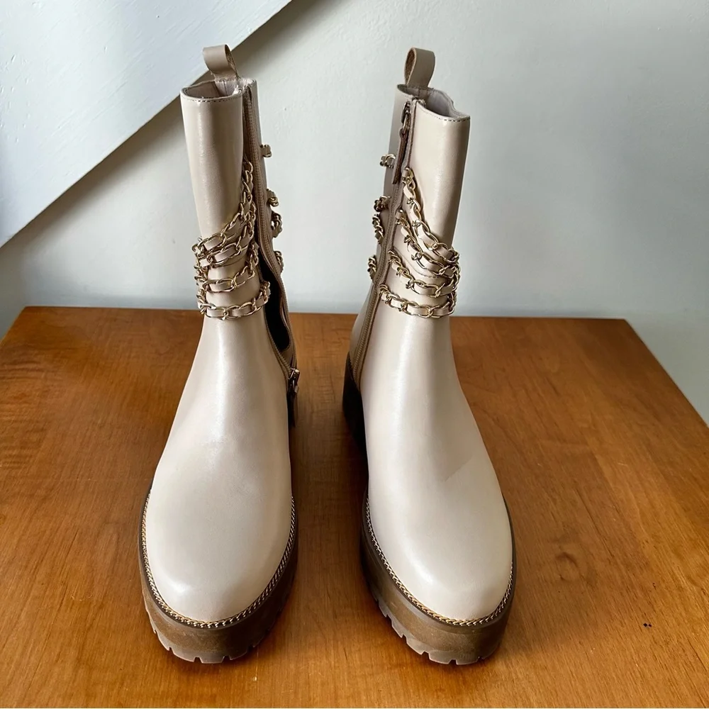 Misunderstood Womens Boot Size 8.0 by Cecelia New York